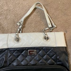 Nine West purse or handbag